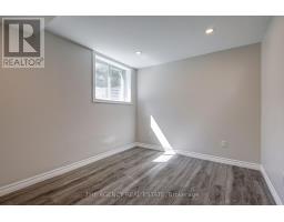 205 RHINE AVENUE - 36