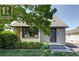 205 RHINE AVENUE - 4