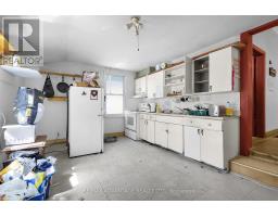 571 ELIZABETH STREET - 9