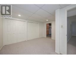 9 - 445 RIVERSIDE DRIVE - 32