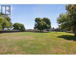 1445 SUNNINGDALE ROAD W - 44