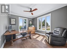 1445 SUNNINGDALE ROAD W - 9