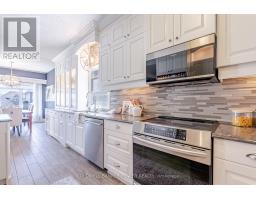 18 - 2081 WALLINGFORD AVENUE - 15