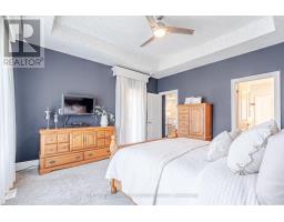 18 - 2081 WALLINGFORD AVENUE - 23