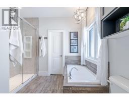 18 - 2081 WALLINGFORD AVENUE - 25