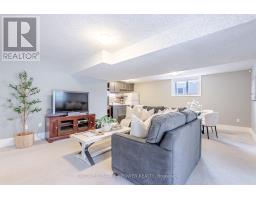 18 - 2081 WALLINGFORD AVENUE - 32