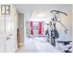 18 - 2081 WALLINGFORD AVENUE - 37