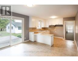 5604 DUNDAS STREET - 16