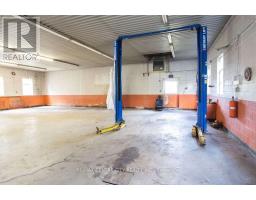 5604 DUNDAS STREET - 40