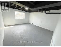 162 MOUNT PLEASANT AVENUE - 34