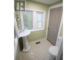 162 MOUNT PLEASANT AVENUE - 6