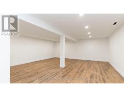 4 SCHREYER DRIVE - 25