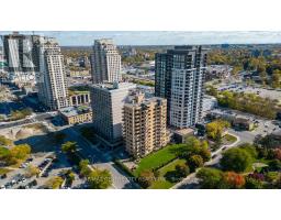 1102 - 19 KING STREET - 32