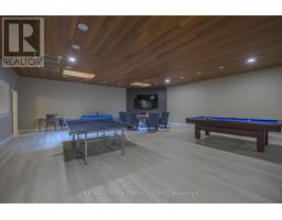 1102 - 19 KING STREET - 39