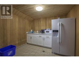 1102 - 19 KING STREET - 45