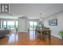1102 - 19 KING STREET - 8