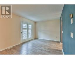 39 - 1600 MICKLEBOROUGH DRIVE - 15