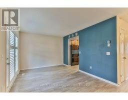 39 - 1600 MICKLEBOROUGH DRIVE - 16