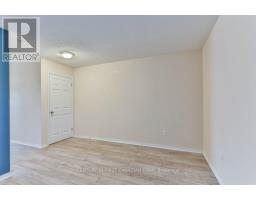 39 - 1600 MICKLEBOROUGH DRIVE - 19