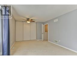 39 - 1600 MICKLEBOROUGH DRIVE - 23