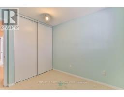 39 - 1600 MICKLEBOROUGH DRIVE - 27