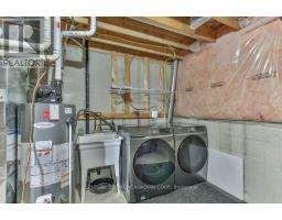 39 - 1600 MICKLEBOROUGH DRIVE - 32