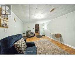 217 MANITOULIN DRIVE E - 20