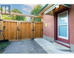 217 MANITOULIN DRIVE E - 25