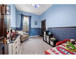 217 WATERLOO STREET - 13