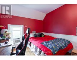 22684 THAMES ROAD - 28