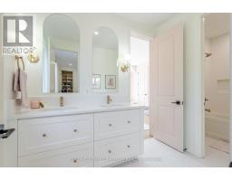 14 - 720 APRICOT DRIVE - 35