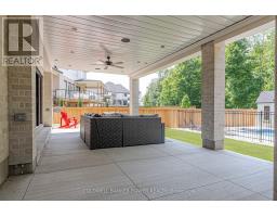 14 - 720 APRICOT DRIVE - 44