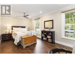 1450 STONEYBROOK CRESCENT - 23
