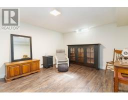 1450 STONEYBROOK CRESCENT - 29