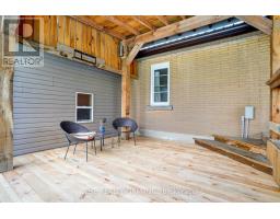9 AILEEN DRIVE - 33
