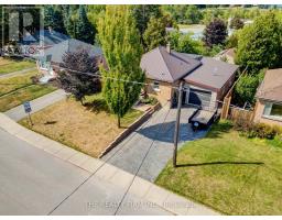 9 AILEEN DRIVE - 38