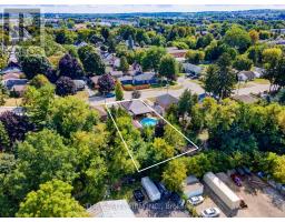 9 AILEEN DRIVE - 40