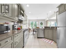 42 - 1502 WARBLER WOODS WALK - 20