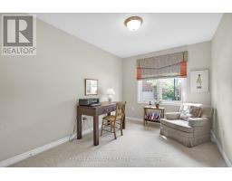 42 - 1502 WARBLER WOODS WALK - 27