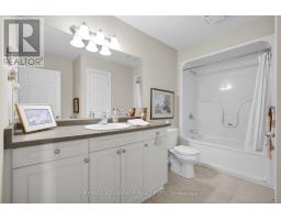 42 - 1502 WARBLER WOODS WALK - 28