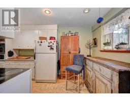 396 DUNVEGAN DRIVE - 12