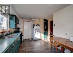 396 DUNVEGAN DRIVE - 18