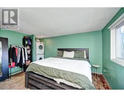 396 DUNVEGAN DRIVE - 21