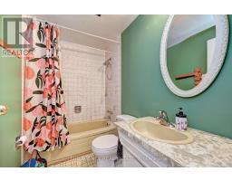 396 DUNVEGAN DRIVE - 24