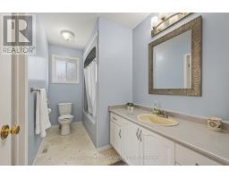 10 RICKWOOD PLACE - 27