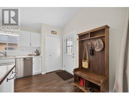 10 RICKWOOD PLACE - 7