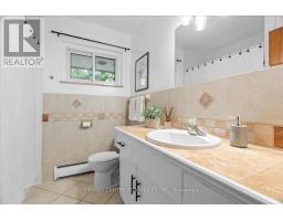 2586 DUNDAS STREET - 22