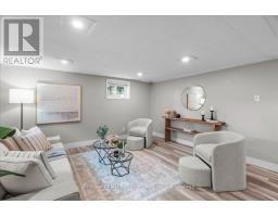 2586 DUNDAS STREET - 31