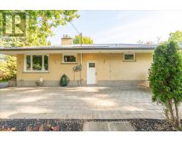 2586 DUNDAS STREET - 48