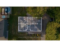 2586 DUNDAS STREET - 5